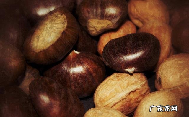 喝茶的时候吃哪些水果比较好?