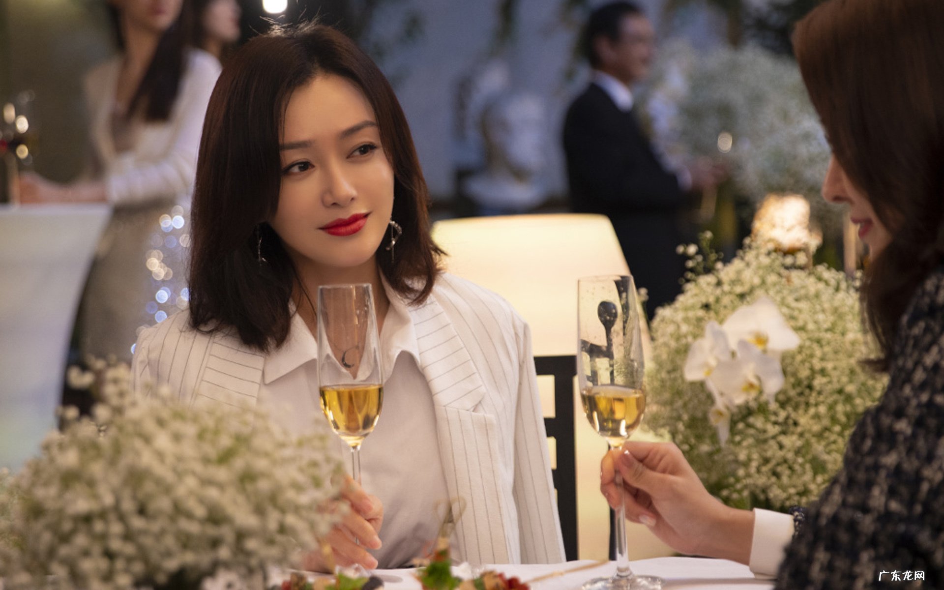 顺产后如何按摩肚子排恶露 产后怎么按摩肚子能促进排恶露？