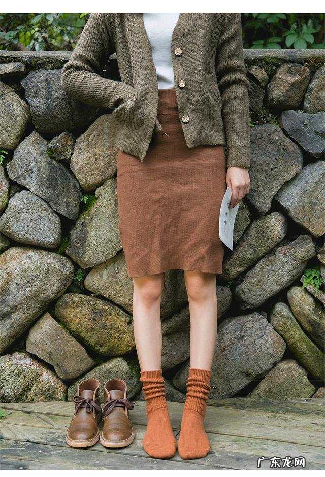 袜子怎么配才能成为时尚的点睛之笔?