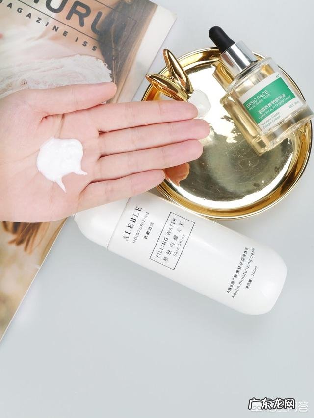 油性头发适合什么洗发水？