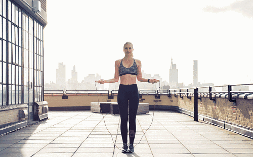 每天跳绳半个小时能减肥吗?