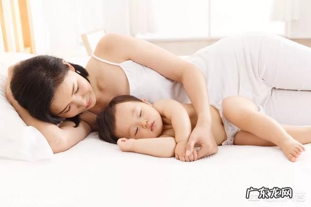 剖腹产后四个月了，距离恢复孕前体重还有20斤，怎么瘦身？