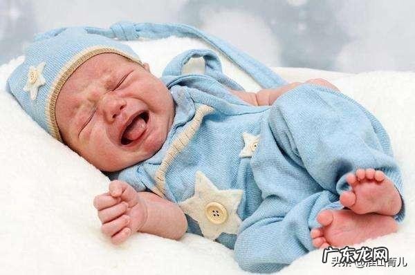 请问新生婴儿8斤体重正常吗？