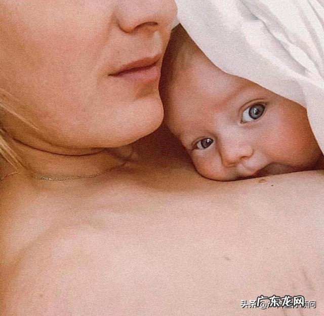 请问新生婴儿8斤体重正常吗？