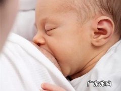 晒太阳可以提高维生素d吗 晒太阳可以满足人体对维生素D的需求吗？