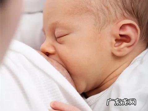 晒太阳可以提高维生素d吗 晒太阳可以满足人体对维生素D的需求吗?