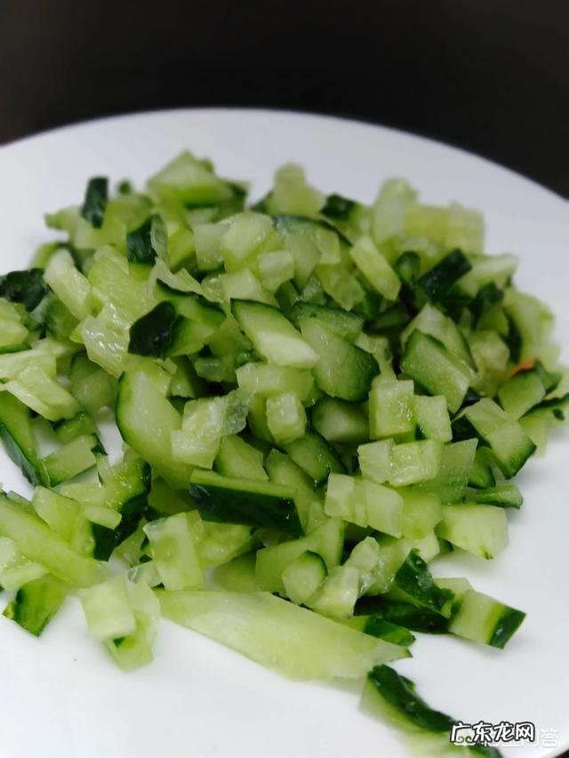 减肥期间可以吃跟肉一起炒的蔬菜吗?