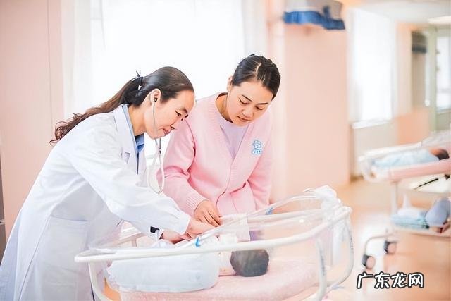 宝宝发育异常预警征象-婴儿发育异常怎么判断