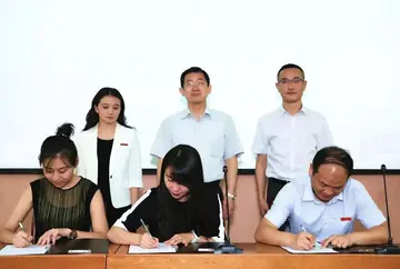 西安跨境电商培训基地正式揭牌