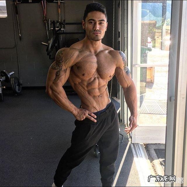 身高158cm的女生如何穿出170cm的感觉？