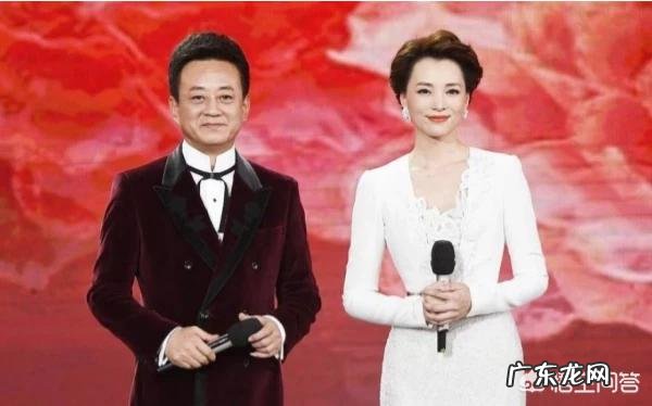 如何评价李思思的主持功力?