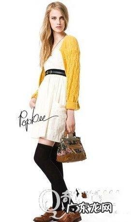 长筒袜怎样穿才能显得腿长?