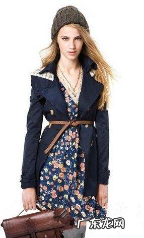 长筒袜怎样穿才能显得腿长?