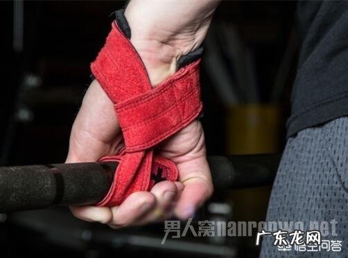 练背的时候如何更好让背阔肌发力？