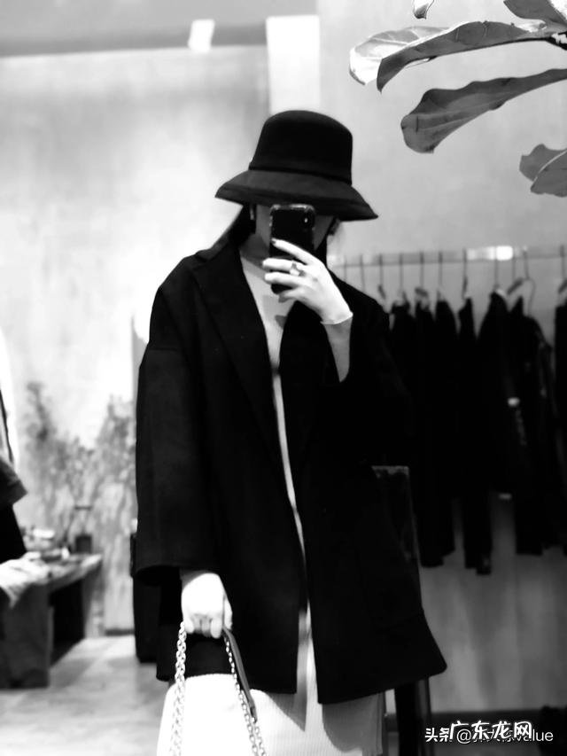 单一的服装店除了卖服装,还能卖点什么?