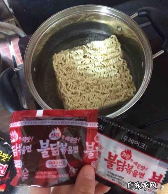 你觉得牛奶火鸡面好吃吗?怎么样?