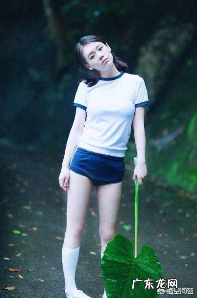 如何看待马思纯上《快乐大本营》衣着不得体引发热议