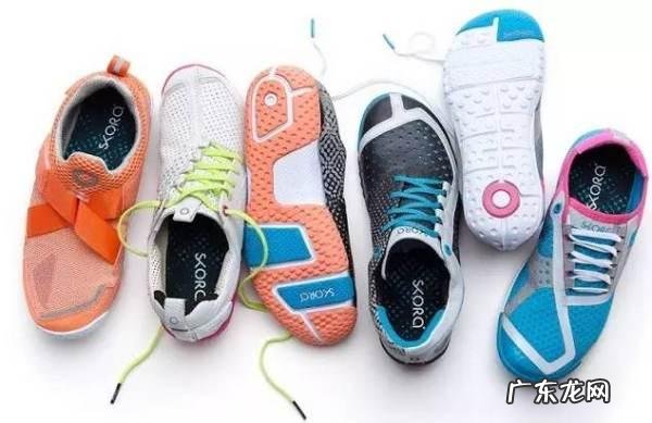 阿迪达斯的跑步鞋好，还是耐克的好？