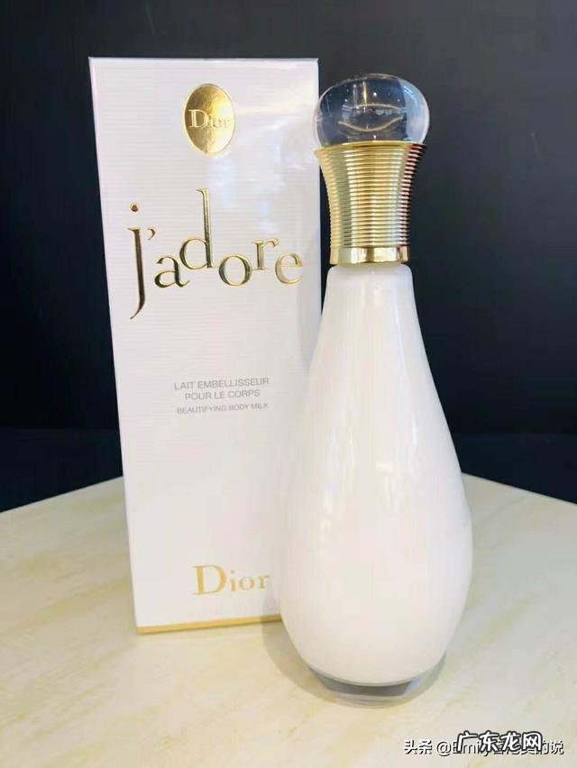 传奇今生唇膏里有铅吗 传奇今生唇膏可以改善唇纹吗?