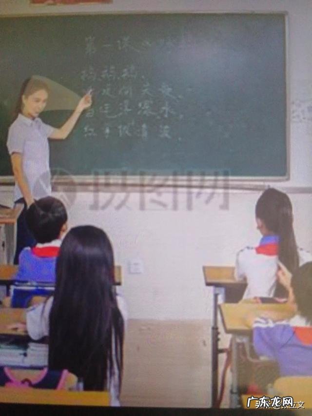 山东将在全省中小学和高等学校强化落实早操制度,对比你怎么看?