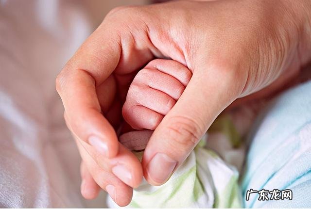 新生儿出生后的黄金24小时-初生婴儿黄金期