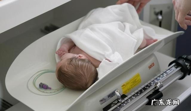 新生儿出生后的黄金24小时-初生婴儿黄金期