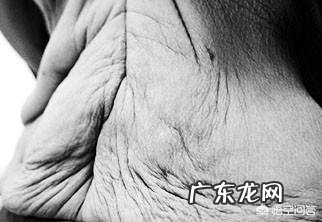 减肥后胸部松弛该怎么收紧?