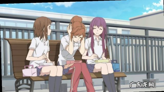 穿长筒袜和裤袜各对身体有哪些好处？