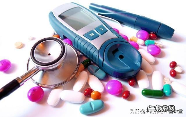 摔倒后脑勺着地脑出血症状有哪些 脑出血发病时一般会出现哪些症状?