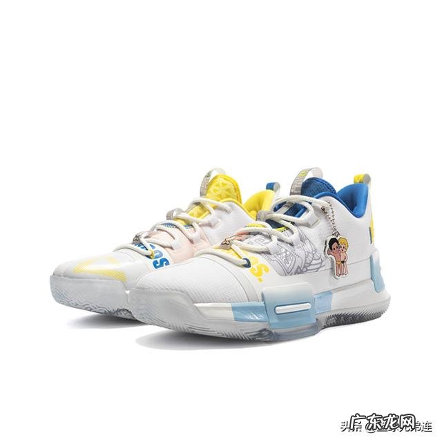 有什么好点的篮球鞋,价格在三到四百多之间?