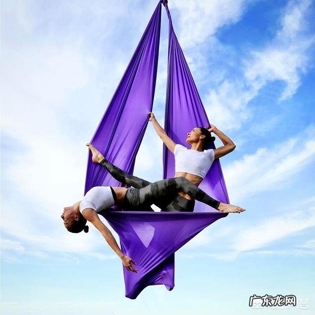 刚刚顺产完,怎样在月子里甩掉大肚腩和大粗腿?