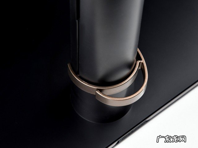 微星Summit MS321UP显示器评测 微型显示器哪款好