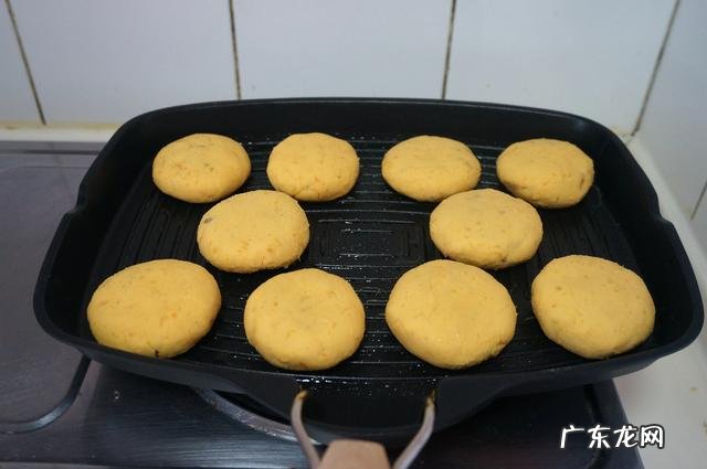 用红薯怎么做的甜点小零食 红薯可以做出什么美味的甜点？