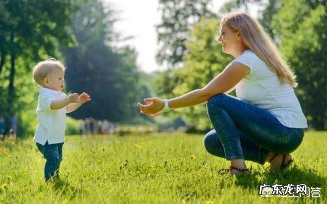 早教几个月开始最好 宝宝几个月开始比较好带?