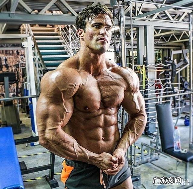 为什么运动一段时间体重会增长,不运动反而下降,吃的没有变化?