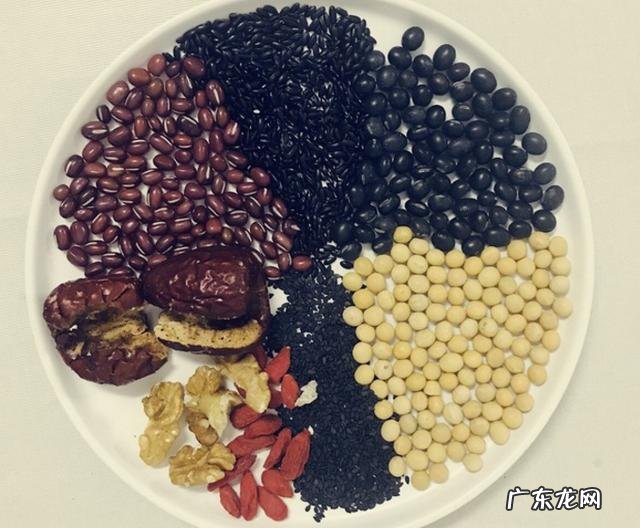 黄豆绿豆黑豆红豆 多种豆子放在一起打豆浆好吗?