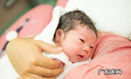 新生儿体温升一度呼吸如何变化-婴儿体温高呼吸短促