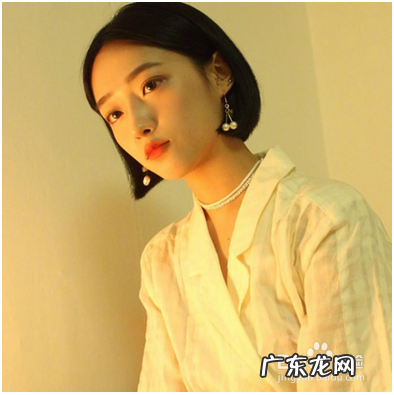 最简单好看的围巾织法 今年最流行的围巾织法