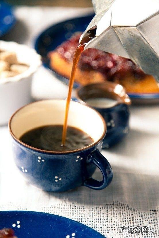 每天坚持喝黑咖啡能减肥吗?会不会对身体不好?