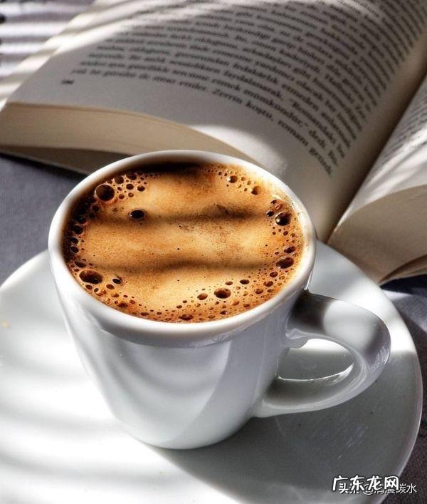 每天坚持喝黑咖啡能减肥吗?会不会对身体不好?