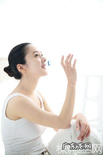 一周不吃饭只喝水,真的能瘦8斤吗?