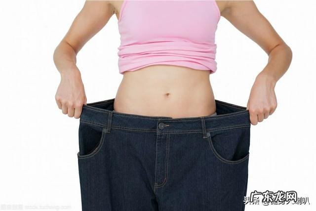 一周不吃饭只喝水,真的能瘦8斤吗?