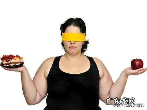 一周不吃饭只喝水,真的能瘦8斤吗?