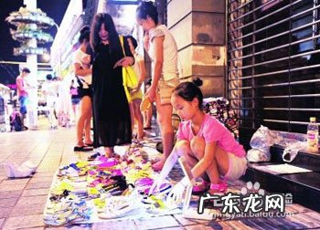 初中生摆地摊卖什么好 摆地摊卖什么东西好