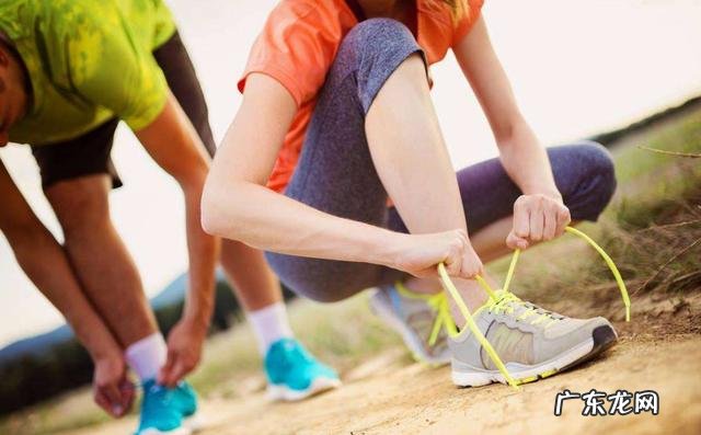 运动减肥时，怎样选择跑鞋？