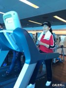 114斤，想一个月瘦到100，有什么方法吗？