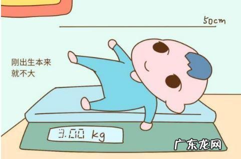 宝宝出生的时候为什么怪怪的-婴儿为什么会容易惊呆