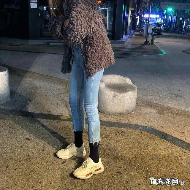 大体重想运动减肥,但是冬季不能出门,在家能做什么运动?