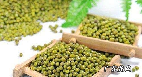 红豆、绿豆、黑豆、花生、莲子、薏仁米放在一起吃，可以吗？