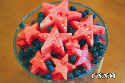 比实际年龄要显年轻的8个特征,你有几个?